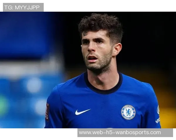 尤文16岁小将埃利莫加勒晋升一队训练或将亮相明夏季前赛 尤文16岁小将埃利莫加勒晋升一队训练或将亮相明夏季前赛