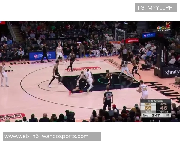 明天绿军对决热火杰伦布朗与豪泽复出助力球队争胜