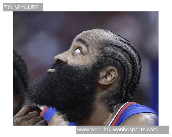 阿特金森透露哈登伤情改善但训练中运球接球仍显吃力 阿特金森透露哈登伤情改善但训练中运球接球仍显吃力